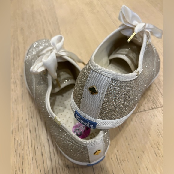 Kate Spade ♠️ Keds sneakers Rose gold size 8.5 US - Picture 17 of 17